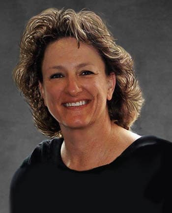 Lori Lewis at CrossCountry Mortgage - Originating Branch Manager | NMLS #133577 in Bethlehem, PA