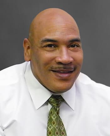 Prince Williams at CrossCountry Mortgage - Loan Originator | NMLS #190429 in Elk Grove Village, IL