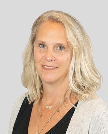 Nicole McCarthy at CrossCountry Mortgage - Senior Mortgage Loan Originator | NMLS #63737 in Cranford, NJ