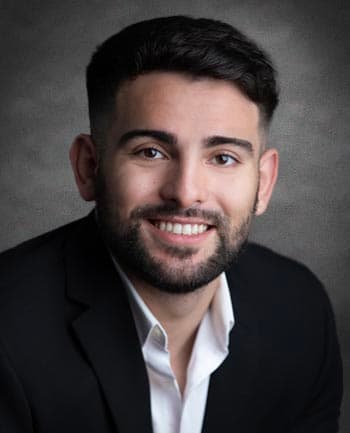 Shyan Manteghi at CrossCountry Mortgage - Loan Officer | NMLS #2024178 in Cleveland, OH