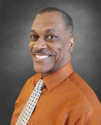 Roger Smith at CrossCountry Mortgage - Loan Originator | NMLS #233082 in Elk Grove Village, IL