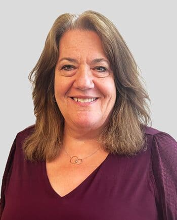 Leslie Vanderwerf at CrossCountry Mortgage - Senior Loan Officer | NMLS #335509 in Bloomington, MN