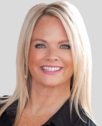 Kelly Molitor at CrossCountry Mortgage - VP of Mortgage Lending | NMLS #341247 in Eden Prairie, MN