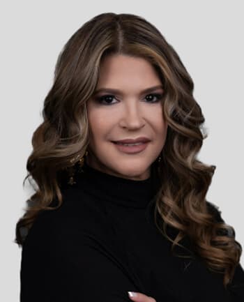 Maray Lopez at CrossCountry Mortgage - Originating Branch Manager | NMLS #373326 in Naples, FL