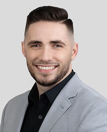 Grant Kairdolf at CrossCountry Mortgage - Loan Officer | NMLS #2130640 in Franklin, TN