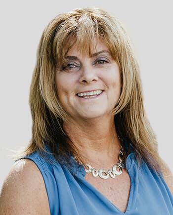 Gayle Lynch at CrossCountry Mortgage - Mortgage Advisor | NMLS #351267 in Redding, CA