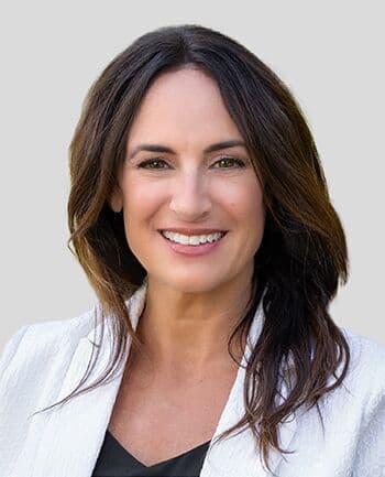 Dana Civa at CrossCountry Mortgage - Senior Loan Officer | NMLS #1903252 in Haddon Township, NJ