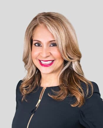 Rosario Spear at CrossCountry Mortgage - Outside Loan Originator | NMLS #2314774 in Stafford, TX