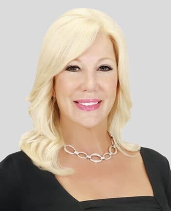 Donna Whitman at CrossCountry Mortgage - Originating Branch Manager | NMLS #215726 in Houston, TX